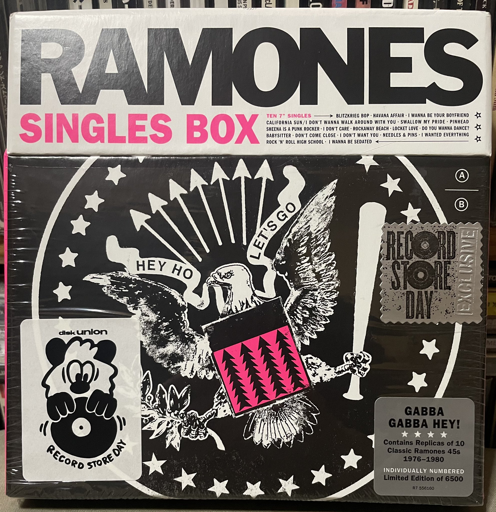 COLLECTOR推薦廃盤レア盤【★RAMONES DVD★】sheena 在庫あり】 COLLECTOR推薦廃盤レア盤【☆RAMONES DVD☆】sheena