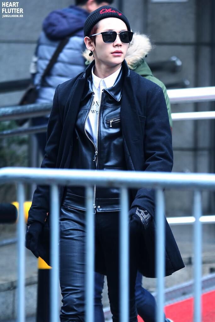 ㅤ

[STAFF: BTB HARI INI]
250807

BTB’s Yudha Wasakti, Hunter Tang and Michael Jung spotted at Jamsil Indoor Stadium for PAGE CONCERT: ON BOARD in South Korea (<a href="/PAGELOGS/">PAGE</a>).

ㅤ