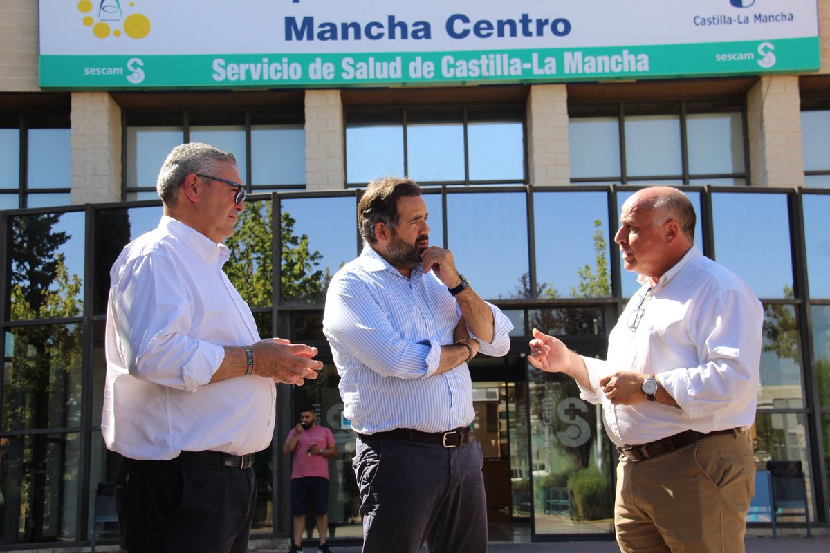 🏥 El Gobierno de Page debe de dar respuesta a las demandas de los ciudadanos de Alcázar de San Juan.

La ampliación del Hospital Universitario Mancha Centro es urgente.

Basta de titulares que nunca se cumplen. La sanidad de Castilla-La Mancha necesita más hechos y menos
