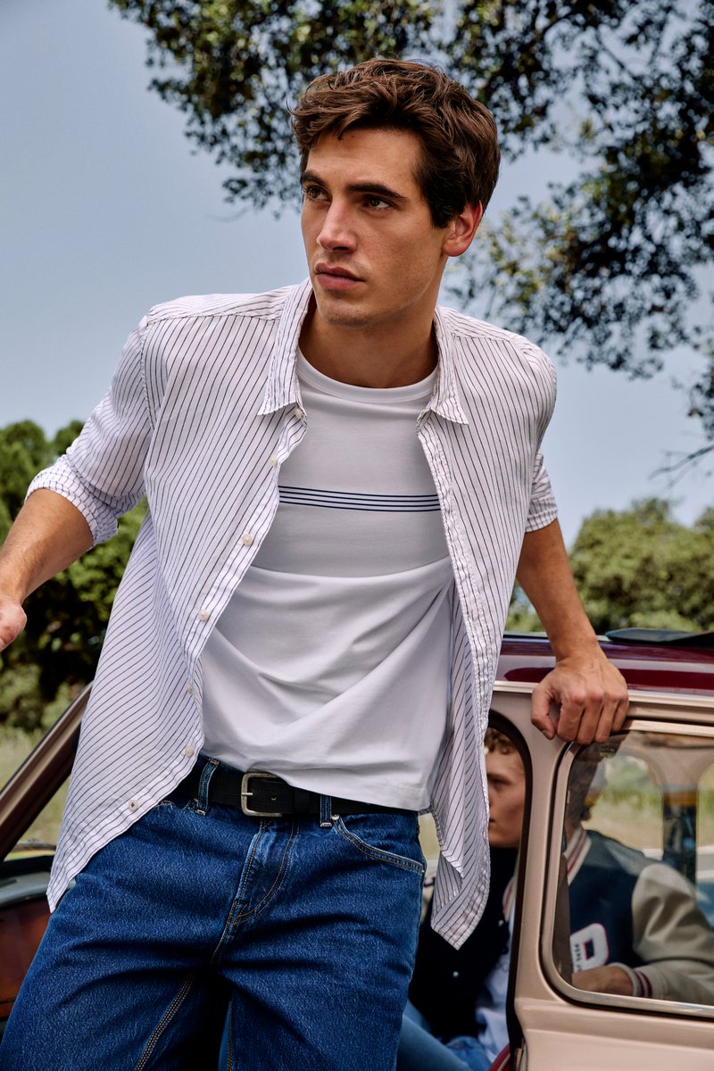 When bright mornings give way to a sudden breeze, our lightweight layers have you covered so you don’t have to think twice. #VeryPepe
bit.ly/46Pdsjv