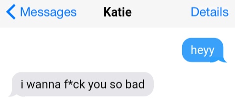 TEXT MESSAGING BLUEPRINT

How To Text A Girl You Like (and spark real attraction)

1. Do tell her she’s hot, but not like every other guy does