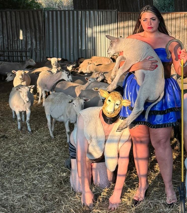 ME's BCG (@bigclumsygiant) on Twitter photo Due to the fact that I am 6ft 2 and can trip over fresh air even when sober I have now become <a href="/MistressEeclips/">Derby Mistress Eclipse- This is My ONLY account</a> Big Clumsy Giant (ME's BCG) π Due to the fact that I am 6ft 2 and can trip over fresh air even when sober I have now become <a href="/MistressEeclips/">Derby Mistress Eclipse- This is My ONLY account</a> Big Clumsy Giant (ME's BCG) π