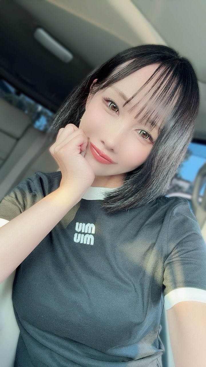 yoshimiちゃん♡ 19歳しぬほどたのしんだ〜20しゃいもたのしむよ