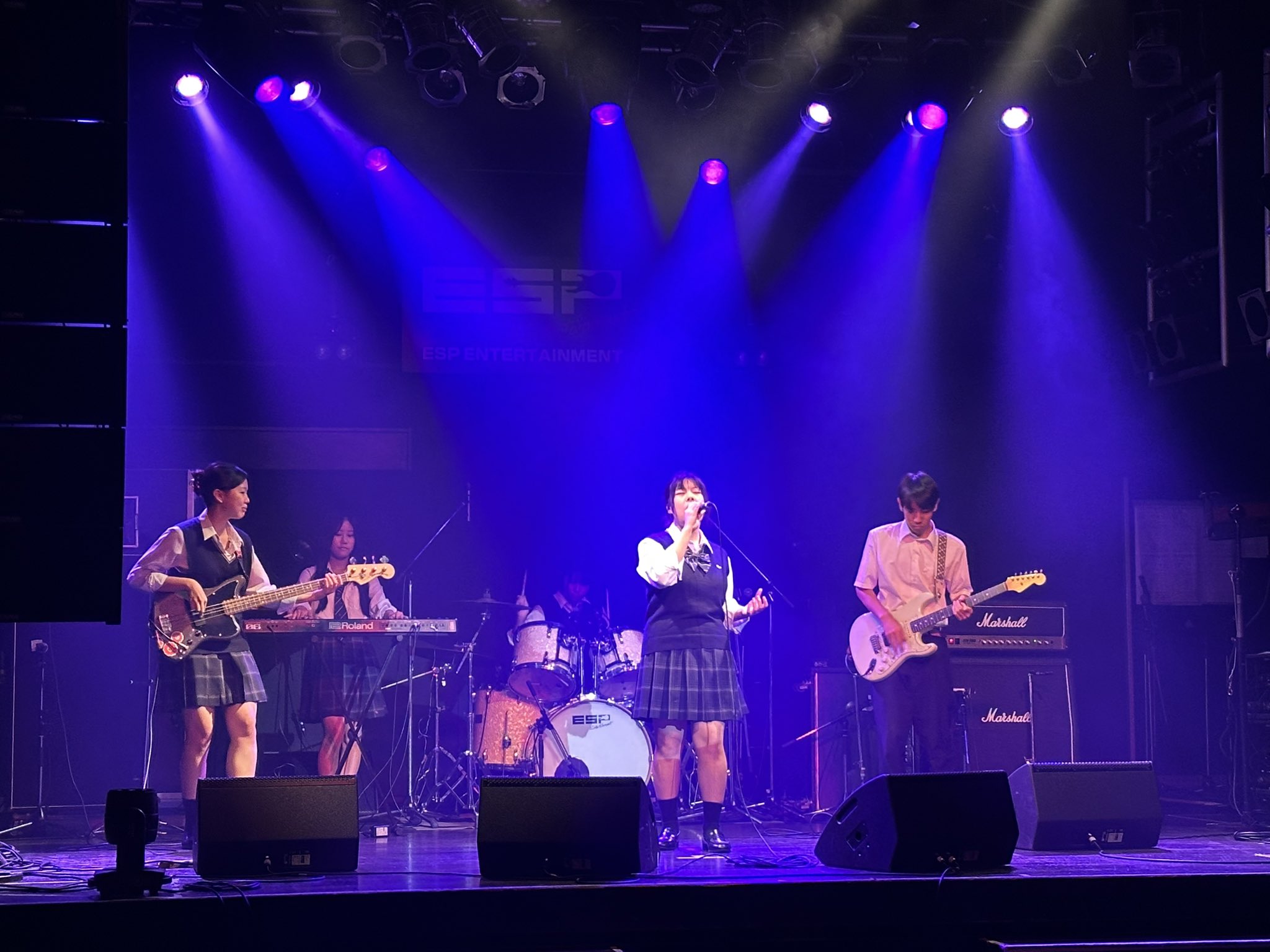 ※専用ページ 思い出の高校生活 音楽室 おまけ数点 桜塚高校軽音楽部は今日が新年初練習でした。 2025年もよろしく