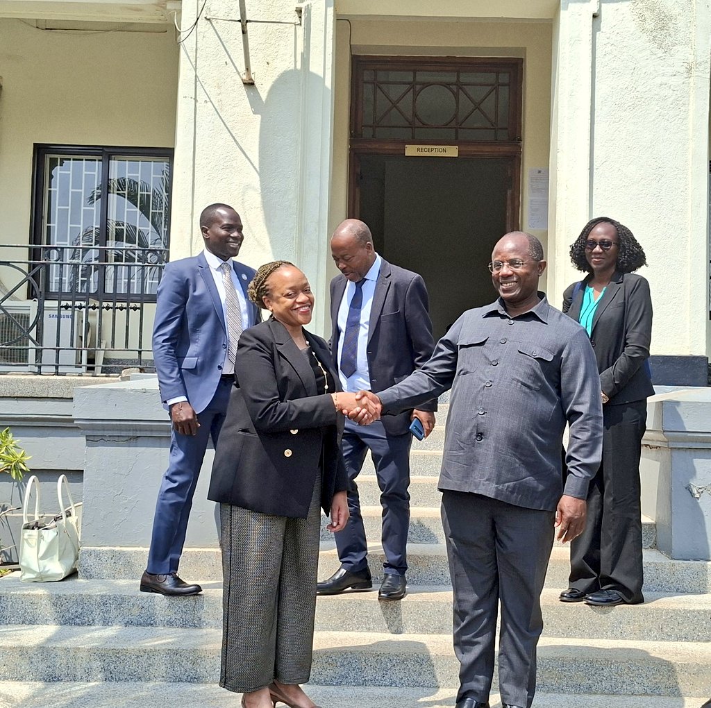 This morning, I had a great honour to host the <a href="/IFAD/">International Fund for Agricultural Development</a> team led by Sara Mbago-Bhunu is the Regional Director for the East and Southern Africa Division accompanied by the IFAD Country Director Mr. Mohamed El Ghazaly and team at <a href="/MAAIF_Uganda/">MAAIF 🇺🇬</a> offices in Entebbe.

We discussed