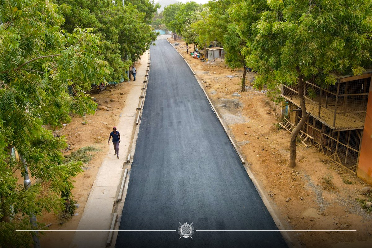KisipTwo's tweet photo. Marimanti Informal Settlement in @TNCG_Official is slowly progressing into an economic hub through infrastructure upgrades by @KisipTwo, @WorldBankKenya @AFD_en @AFD_France @EUinKenya
@HousingUrbanKE @KenyaGovernors @KenyaVision2030
#PromotingDignifiedLiving https://t.co/dmzyvX67hh