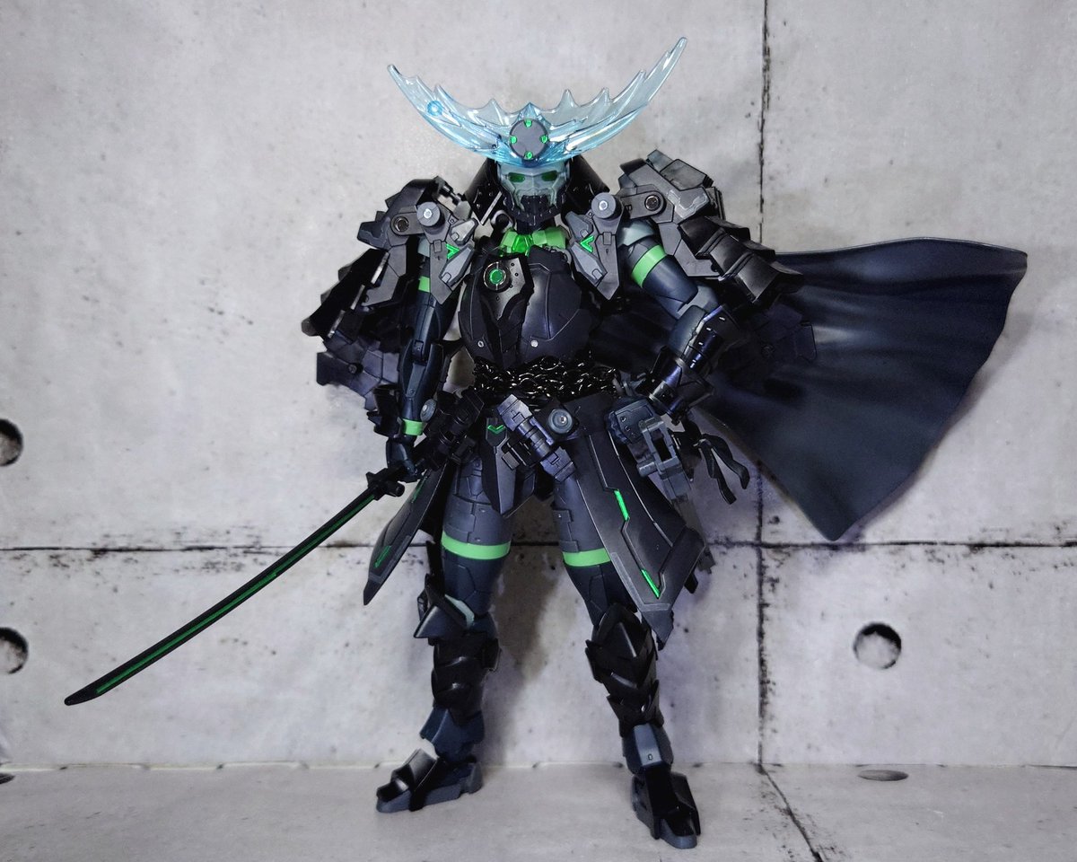 アラゴウォーリア

遠く東、荒児の地よりやって来た剣士。乱あれば一陣の風とともに現れ、強敵と刃を交えては嵐の如く去ってゆく

#MIX30MLコンテスト