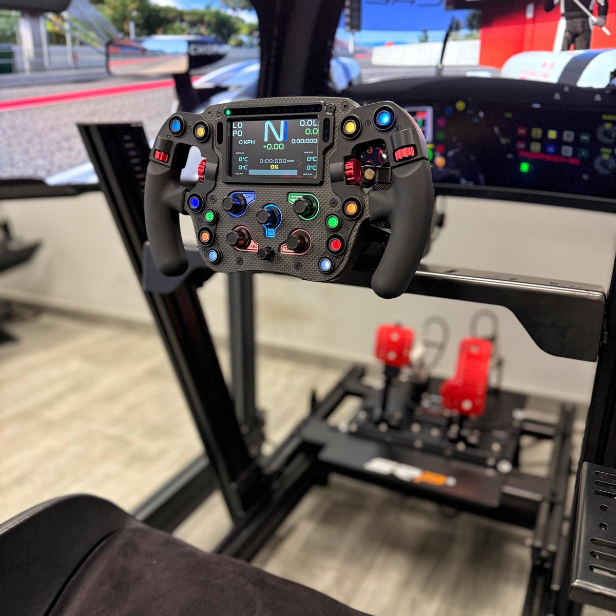 Simtechpro's tweet image. 🔥NUEVO SETUP🔥

✅ Cockpit NLR GT ELITE
✅ Baquet NLR ES1
✅ Wheel Base SIMAGIC EVO PRO
✅ Aro SIMAGIC FX-PRO
✅ Pedales SRP GT-R 2p
✅ Monitor principal 57&quot; UW Samsung
✅ PC SIMTECHPRO Stage5