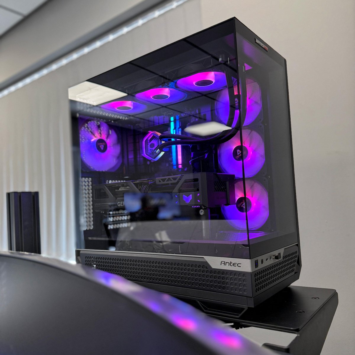 Simtechpro's tweet image. 🔥NUEVO SETUP🔥

✅ Cockpit NLR GT ELITE
✅ Baquet NLR ES1
✅ Wheel Base SIMAGIC EVO PRO
✅ Aro SIMAGIC FX-PRO
✅ Pedales SRP GT-R 2p
✅ Monitor principal 57&quot; UW Samsung
✅ PC SIMTECHPRO Stage5