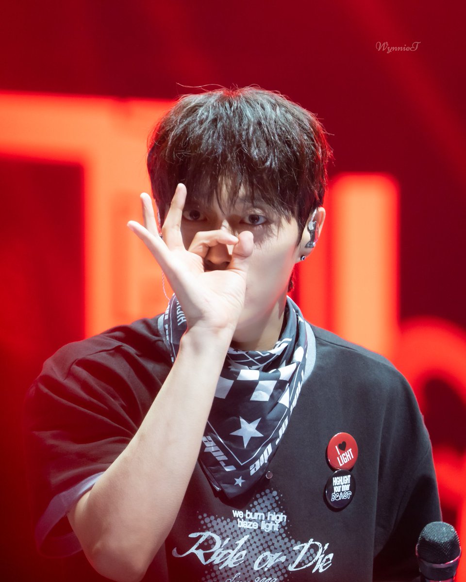 WynnieT (@wynniet_1230) on Twitter photo 250802 Ride or Die 🇹🇼
왜..이렇게 ㄱㅇ🥹
#하이라이트 #HIGHLIGHT 
#BEAST #비스트 
#윤두준 250802 Ride or Die 🇹🇼
왜..이렇게 ㄱㅇ🥹
#하이라이트 #HIGHLIGHT 
#BEAST #비스트 
#윤두준