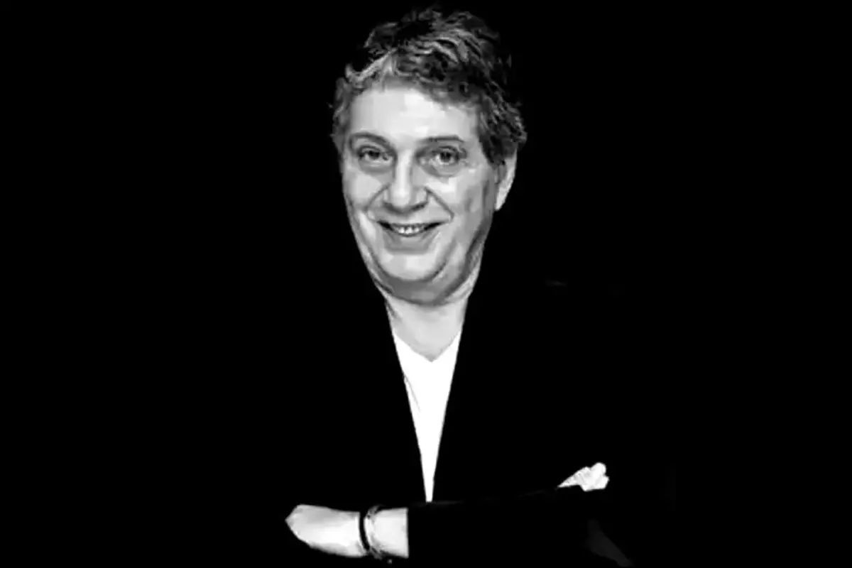 Spor basınının kıymetli ismi, unutulmaz maçların spikeri Ümit Aktan’a rahmet diliyorum. Sesi her zaman kulağımızda olacak. 
#ümitaktan