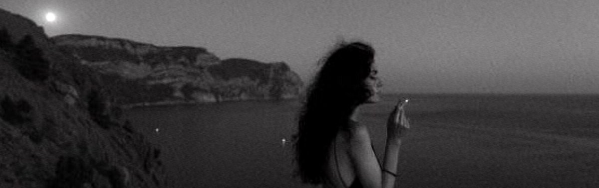 sylvia plath, “hayatım boyunca kalbim adını koyamadığım bir şeyin özlemini çekti” diye yazdı.