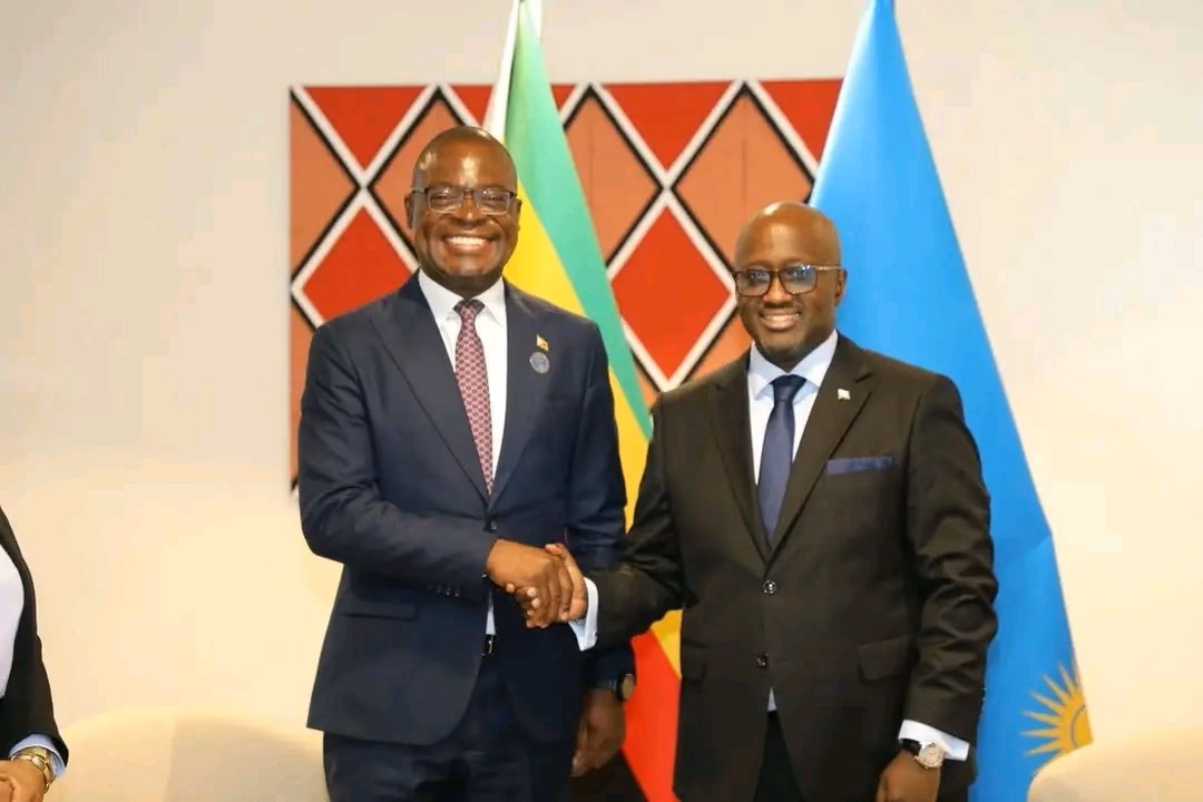 PositiveEyeZimbabwe 🇿🇼 (@positiveeyezim) on Twitter photo Zimbabwe and Rwanda Chart a Transformative Path of Pan-African Cooperation
positiveeyenews.co.zw/2025/08/07/zim…
<a href="/MoFA_ZW/">Ministry of Foreign Affairs and Int Trade</a> Zimbabwe and Rwanda Chart a Transformative Path of Pan-African Cooperation
positiveeyenews.co.zw/2025/08/07/zim…
<a href="/MoFA_ZW/">Ministry of Foreign Affairs and Int Trade</a>