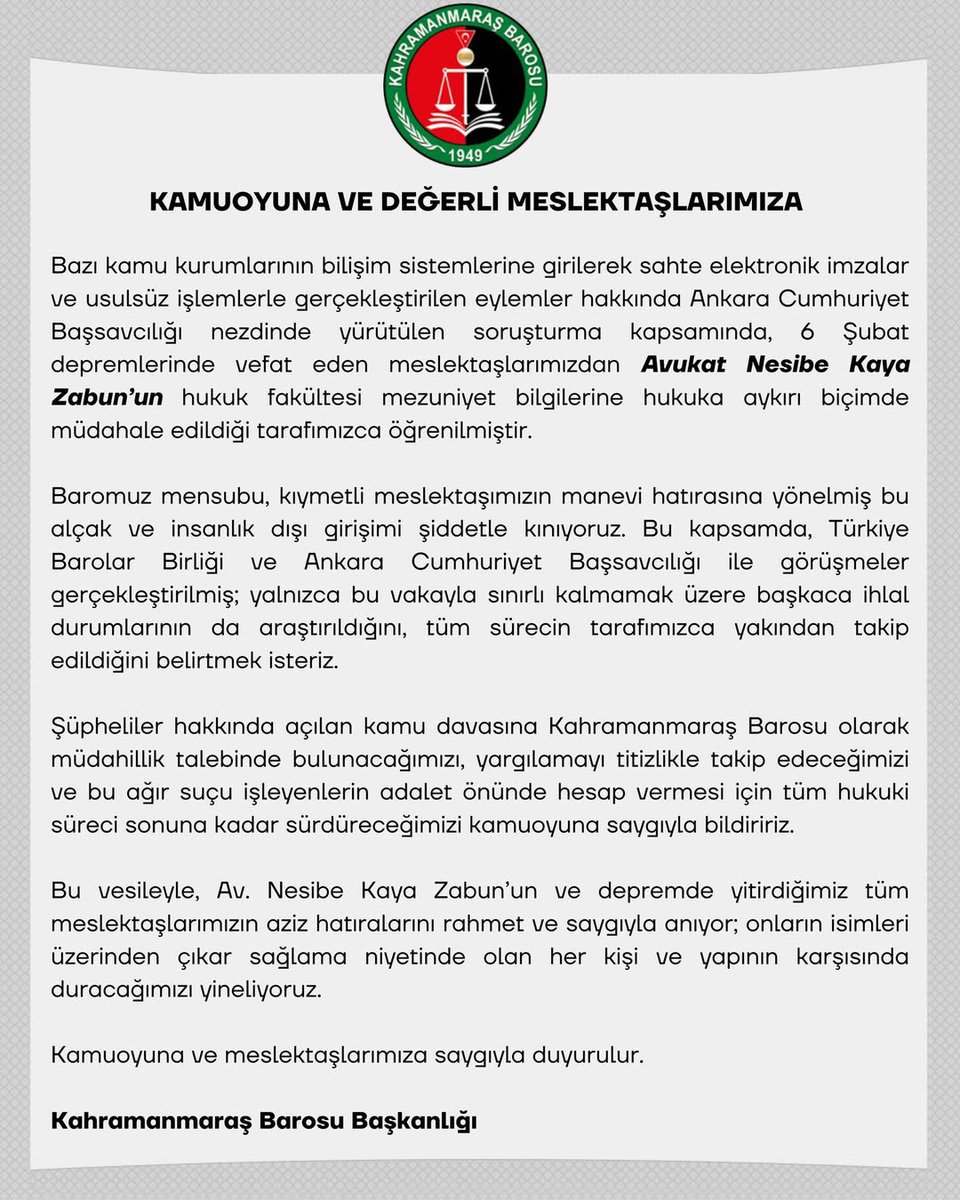 Depremde hayatını kaybeden Av. Nesibe Zabun’un diploma kaydı değiştirilerek, sahte diploma üretildiği ve satıldığı ortaya çıktı.

Her gün daha da şaşırmak…