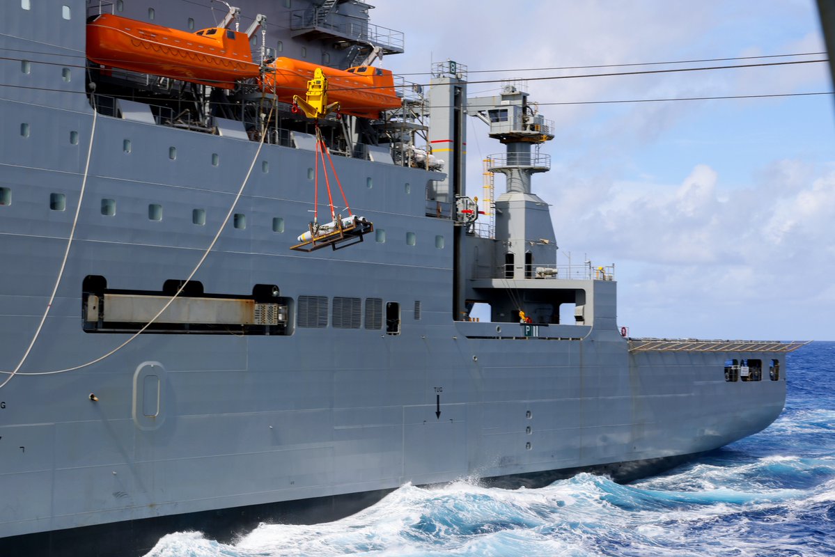 Royal Navy (@royalnavy) on Twitter photo Topped up and ready for more... ⛽️
UK flagship <a href="/HMSPWLS/">HMS Prince of Wales</a> took on critical supplies of ammunition and fuel from <a href="/RFATidespring/">RFA Tidespring</a> and USNS Wally Schirra during continuous flying operations in the Philippine Sea as #CSG25 continues.
Read more: royalnavy.mod.uk/news/2025/augu… Topped up and ready for more... ⛽️
UK flagship <a href="/HMSPWLS/">HMS Prince of Wales</a> took on critical supplies of ammunition and fuel from <a href="/RFATidespring/">RFA Tidespring</a> and USNS Wally Schirra during continuous flying operations in the Philippine Sea as #CSG25 continues.
Read more: royalnavy.mod.uk/news/2025/augu…
