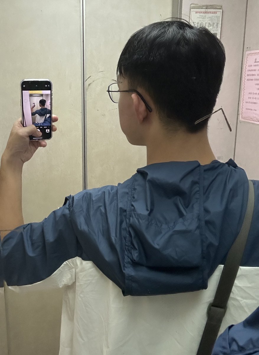 lewisruby13's tweet image. 🤳