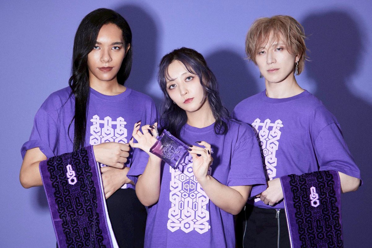 女王蜂 姫森御乱心 サイン入り Stream yi | Listen to 姫様御乱心 playlist online for free on