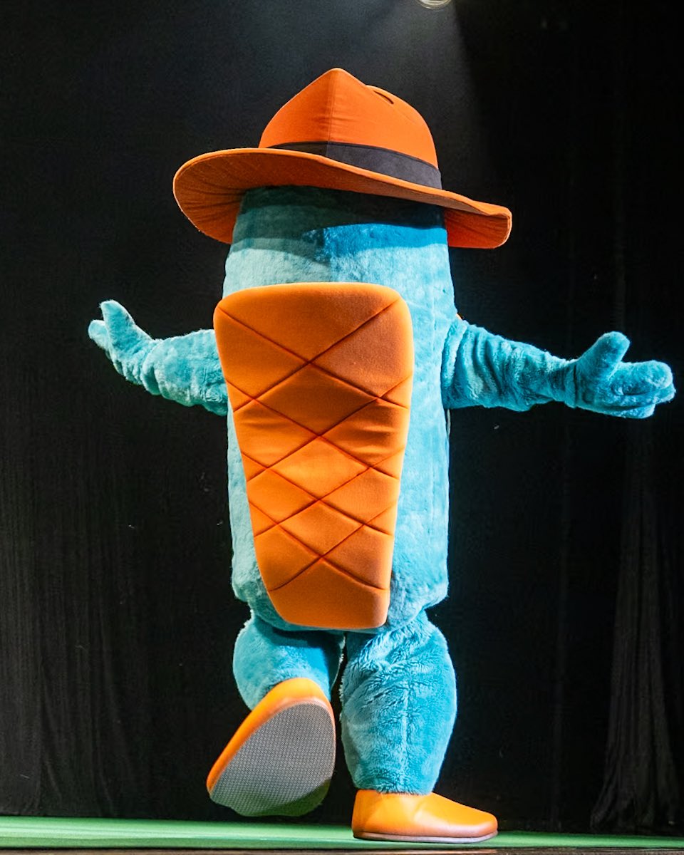 エージェントP（カモノハシ・ペリー）
日本初登場！
『フィニアスとファーブ』新作日本最速上映会
が開催されました☆
#フィニアスとファーブ
 mezzomiki.jp/post-315944/