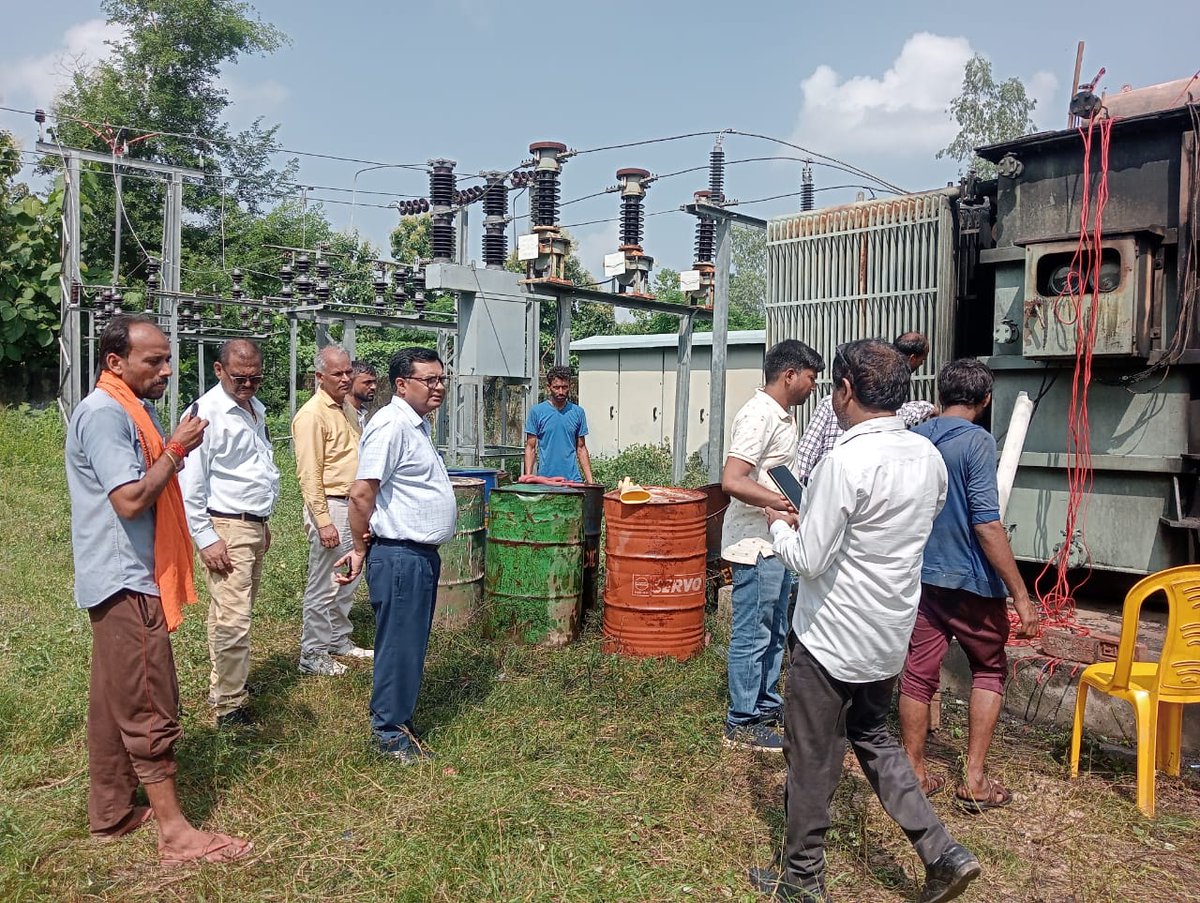 MVVNL Gonda (@mvvnlgonda) on Twitter photo Work in progress alongwith Test team for restoration of 10MVA which caught fire In Mehnaun Substation in Mankapur division of Gonda Circle.
<a href="/aksharmaBharat/">A K Sharma</a> <a href="/CeDevipatan/">Chief Engineer , MVVNL- Devipatan Zone</a> <a href="/dmgonda2/">DM Gonda</a> <a href="/MVVNLHQ/">Madhyanchal Vidyut Vitran Nigam Limited</a> <a href="/MVVNLmd/">MVVNL</a> <a href="/myogiadityanath/">Yogi Adityanath</a> <a href="/UPPCLLKO/">UPPCL</a> <a href="/ChairmanUppcl/">Chairman Uppcl</a> Work in progress alongwith Test team for restoration of 10MVA which caught fire In Mehnaun Substation in Mankapur division of Gonda Circle.
<a href="/aksharmaBharat/">A K Sharma</a> <a href="/CeDevipatan/">Chief Engineer , MVVNL- Devipatan Zone</a> <a href="/dmgonda2/">DM Gonda</a> <a href="/MVVNLHQ/">Madhyanchal Vidyut Vitran Nigam Limited</a> <a href="/MVVNLmd/">MVVNL</a> <a href="/myogiadityanath/">Yogi Adityanath</a> <a href="/UPPCLLKO/">UPPCL</a> <a href="/ChairmanUppcl/">Chairman Uppcl</a>