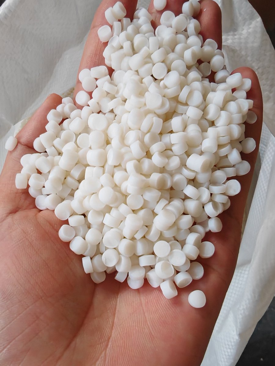 Chisu2025's tweet photo. We offer fully customizable PVC, CPVC & transparent PVC granules to fit your needs. Quality you can trust, tailored for your project! 📩 xinghuisujiao@gmail.com #pvcgranules #customplastics https://t.co/XaGyfP8Brp