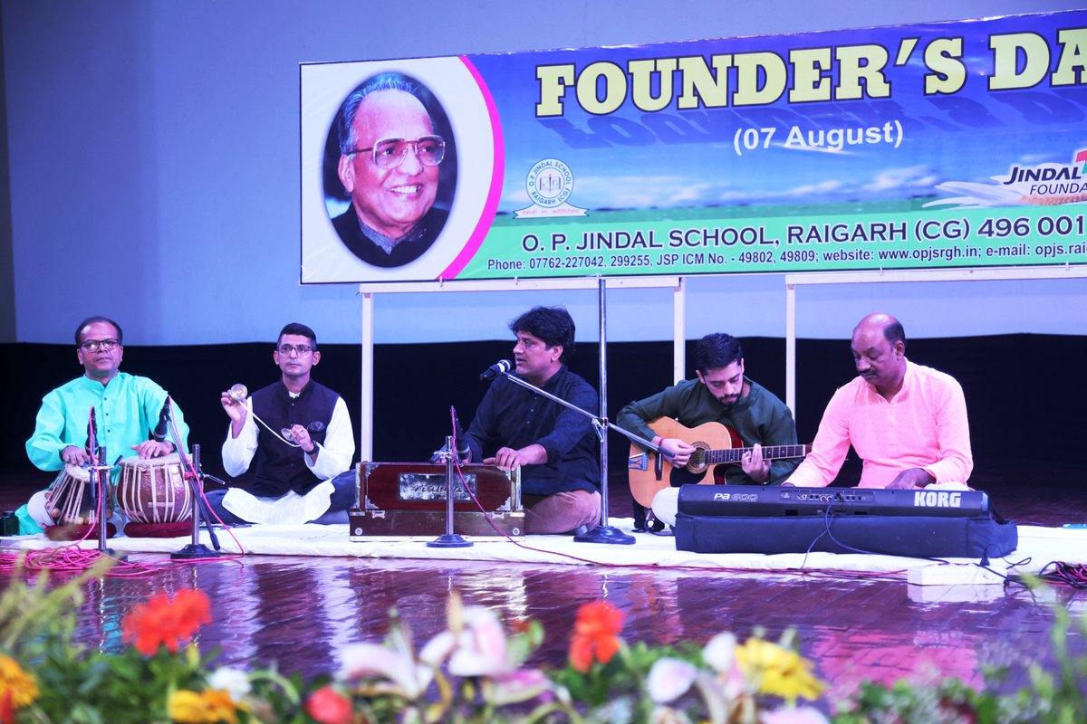 opjsrgh's tweet photo. #RememberingFoundingFather
@opjsrgh
The Principal, staff and students of OPJS Raigarh extend their heartfelt greetings on the 95th birth anniversary of Syt. O.P. Jindal Ji ( Bauji), a seasoned politician, pioneer industrialist and philanthropist.
@JindalSteel_ @JindalFndn https://t.co/Rc73E3tYv0