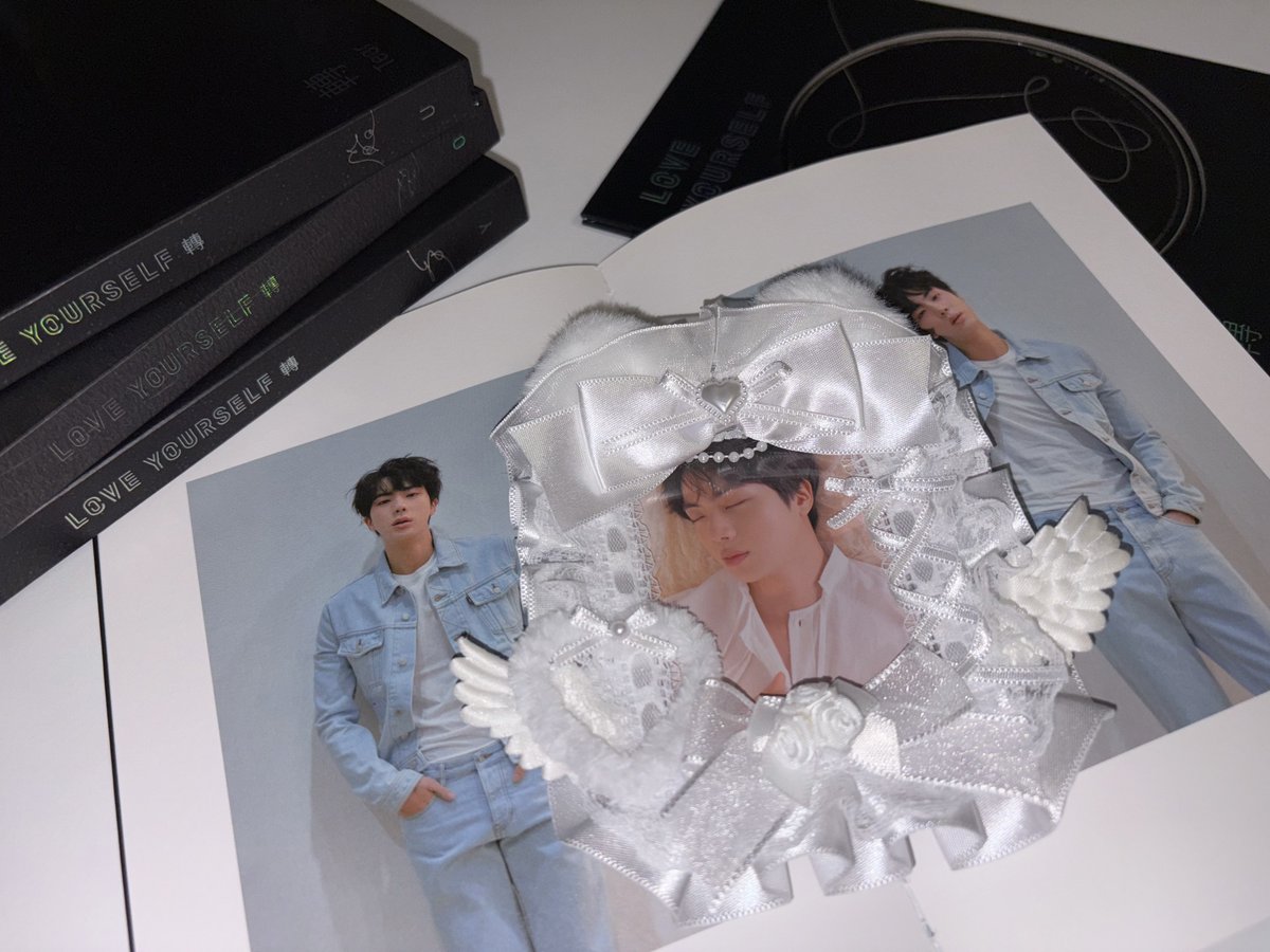 (´༎ຶོρ༎ຶོ`)