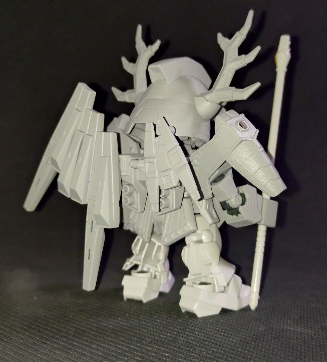 get_happiness tweet media