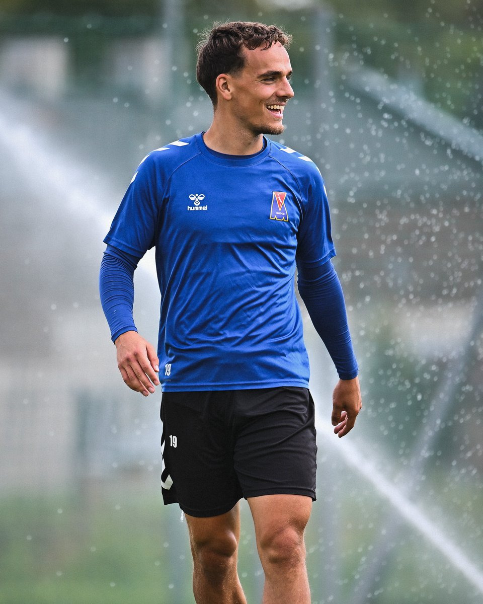 Trochę model 😎

<a href="/Bradlyh_/">Bradly van Hoeven</a> 👋🏻