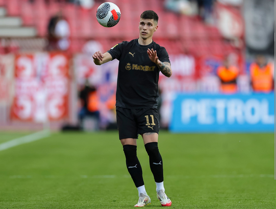 FitbawForensic's tweet photo. Milan Vukotić 🇲🇪 - 22 year old Montenegro international. Plays behind frontman in No.10 role. The danger man for Partizan that Hibs defenders will need to keep an eye on. 5/5

25/26 Stats (2 Apps):
Goal(s) : 1
Assist(s): 1
Pass Success (Own half): 93%
MoTM: 1
Avg Rating: 7.8 https://t.co/JDBdHDgXKM