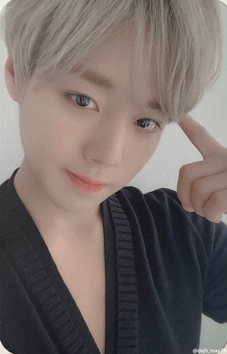 RT 나눔 이벤트 💚💛💖

2025년에 산 박지훈 응원봉 
뽑봉 (포카 포함) 나눔합니다 💕
(참고로 팬미팅 포카는 없어요 🥹)

뽑봉 못산 학생 메이나 메이비 등 기타 필요하신 분들
참여해주시면 감사해요 🫶 없으면 삭제하겠슨
택배비 부담 국내 배송 가능하신 분만 부탁드려요 🙏

#박지훈 #PARKJIHOON