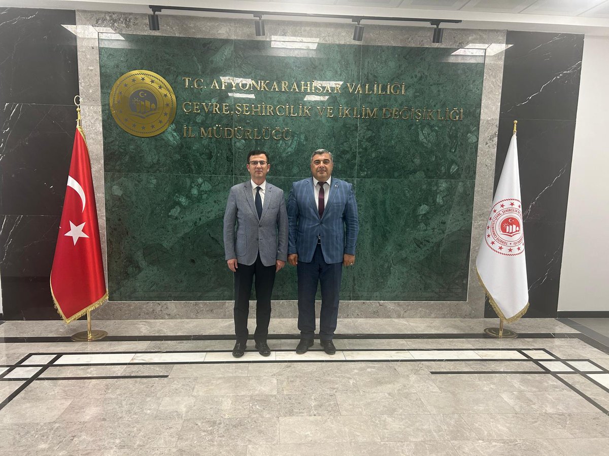 İl Milli Eğitim Müdürümüz Miraç Sünnetci, Afyonkarahisar Çevre, Şehircilik ve İklim Değişikliği İl Müdürü Merih Karayol’u Ziyaret Etti…
facebook.com/share/p/1EXiQj…
<a href="/tcmeb/">Millî Eğitim Bakanlığı</a> <a href="/Yusuf__Tekin/">Yusuf Tekin</a> <a href="/AfyonValiligi/">T.C. Afyonkarahisar Valiliği</a> <a href="/kubrayigitbasi/">Doç. Dr. Kübra Güran Yiğitbaşı</a> <a href="/miracsunnetci/">Miraç Sünnetci</a>