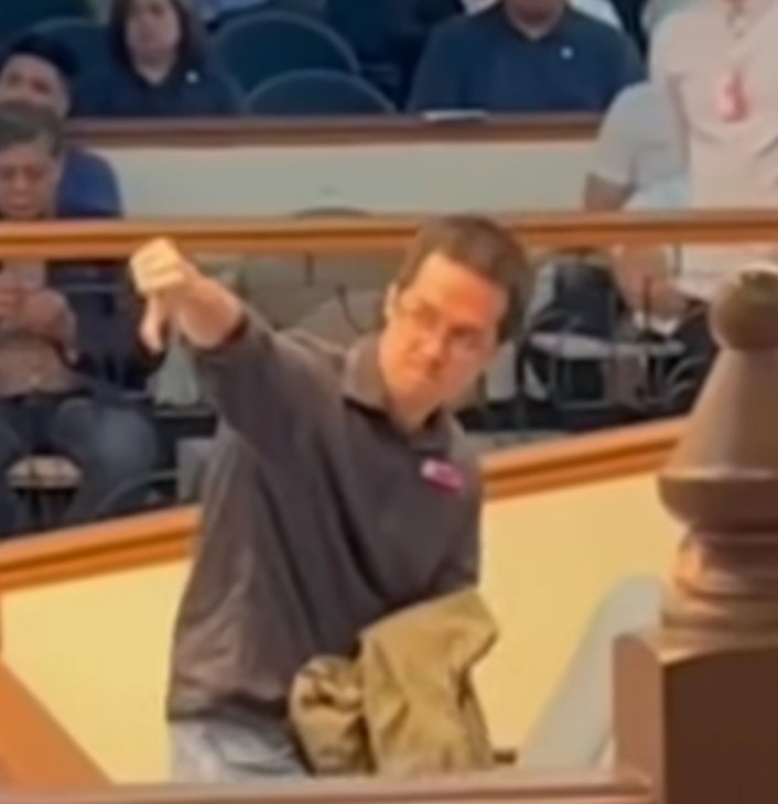 Addict Spotted , 🤣🤣🤣