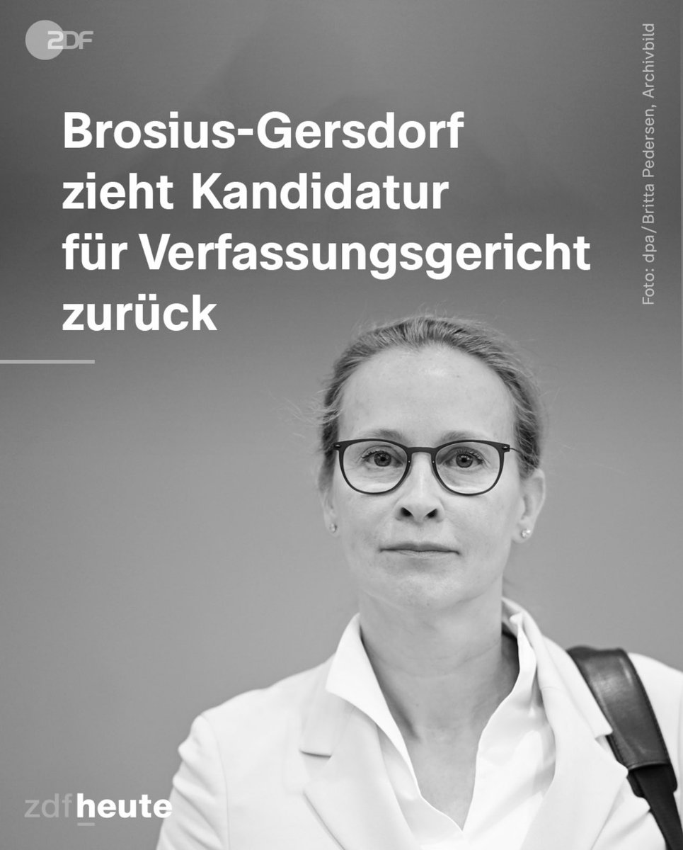 Das hat die CDU/CDU ganze Arbeit geleistet eine renommierte Juristin niederzumachen. Schämt Euch allesamt! Ihr lasst Euch von Rechtsextremisten treiben. Dabei müsste dieser Versager Spahn zurücktreten, statt Frau Brosius Gersdorf. Und die SPD? Peinlich!