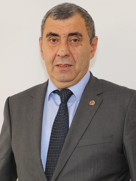 Çok değerli ve örnek bir insanı daha kaybettik...

Ağabeyim, Önceki Dönem Meclis Başkan Yardımcımız, Meclis Üyemiz, Gaziantep sanayisine önemli katkılar sunan Örnek Makine'nin Kurucusu Şıh Mehmet Dabanıyastı'yı kaybetmenin derin üzüntüsünü yaşıyorum. Rab'bim mekânını cennet