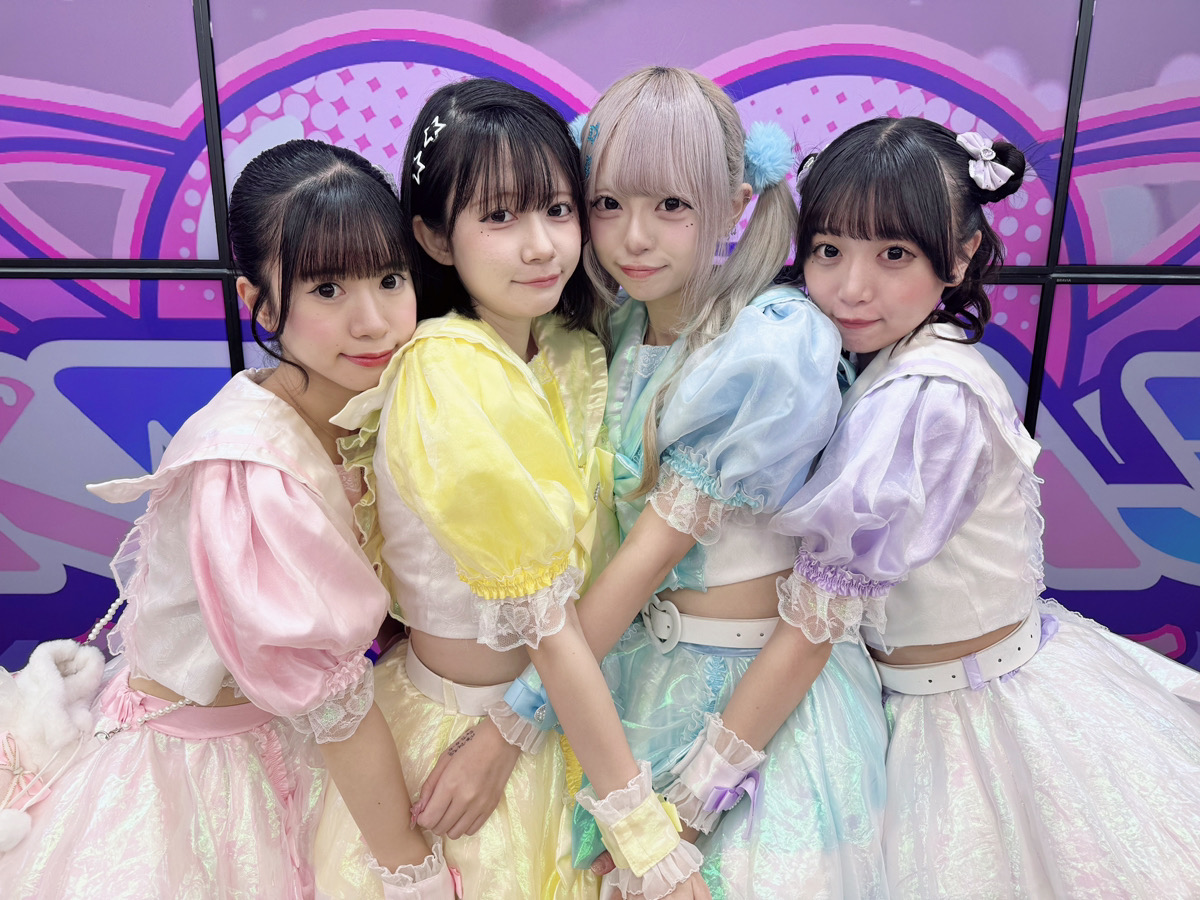 本日開催 #KOIHAJI『ソフマップ公演』のご視聴ありがとうございました💘

ソフマップLIVE史上、最多曲数の配信ライブ👏🏻
カメラ目線もたくさん頂き、最高のノンストップライブでした😭

アーカイブはコチラ💁🏻‍♀️
youtube.com/live/05sHrgFNt…

長時間、ありがとうございました‼️
またお待ちしております✨