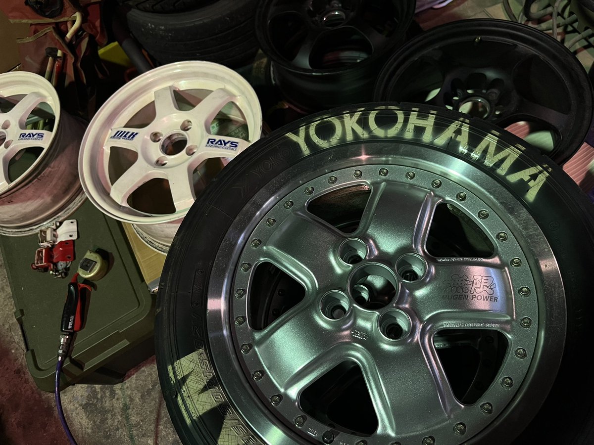 初te37！軽すぎ
mr5相変わらずクソ重たい😂
こうやって見たらやっぱり5本スポークのホイールの方が好きかも