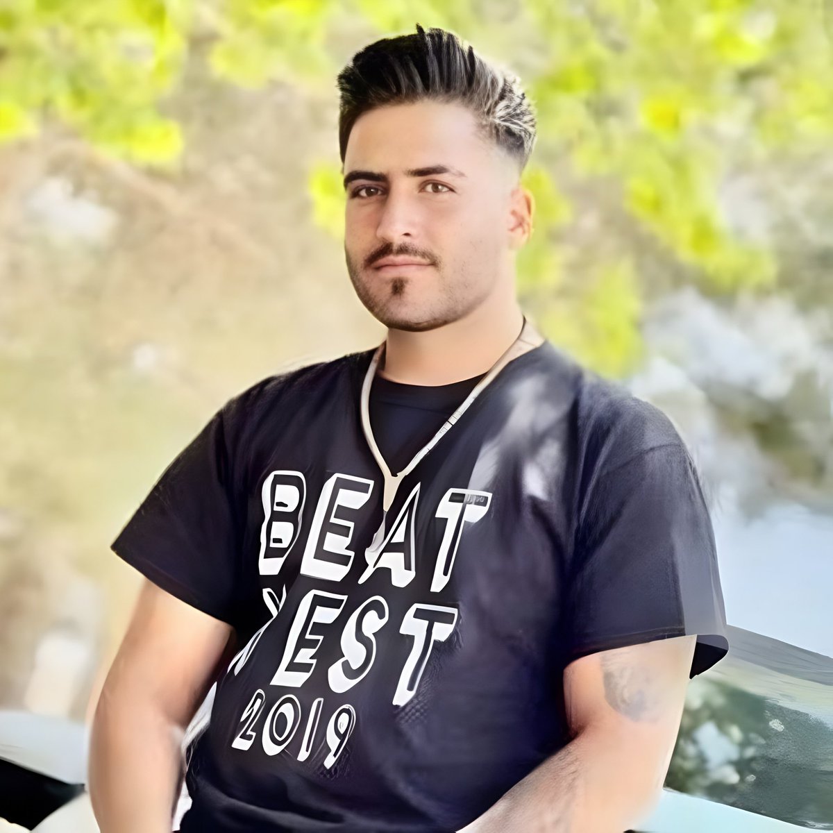 سهم میلاد از زندگی حتی یه خداحافظی هم نبود.
#میلاد_زهره‌وند