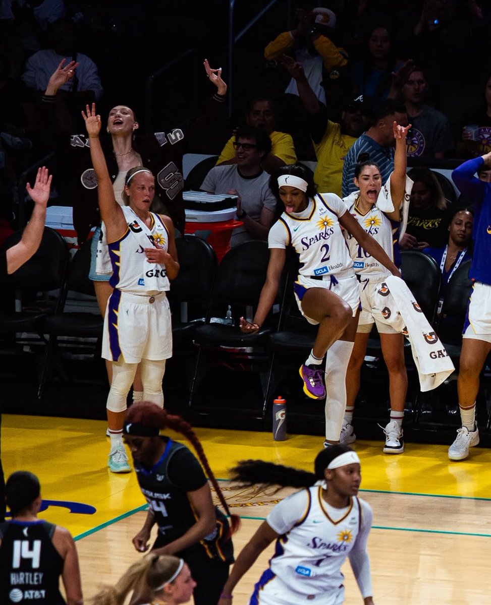 ✨IT’S GAME DAY!

Rickea Jackson &amp; the LA Sparks
vs Connecticut Sun

📆TONIGHT
⏰10PM ET
📺League Pass

📸: <a href="/ofcdesigns628/">Oliver Figueroa - Celi</a>