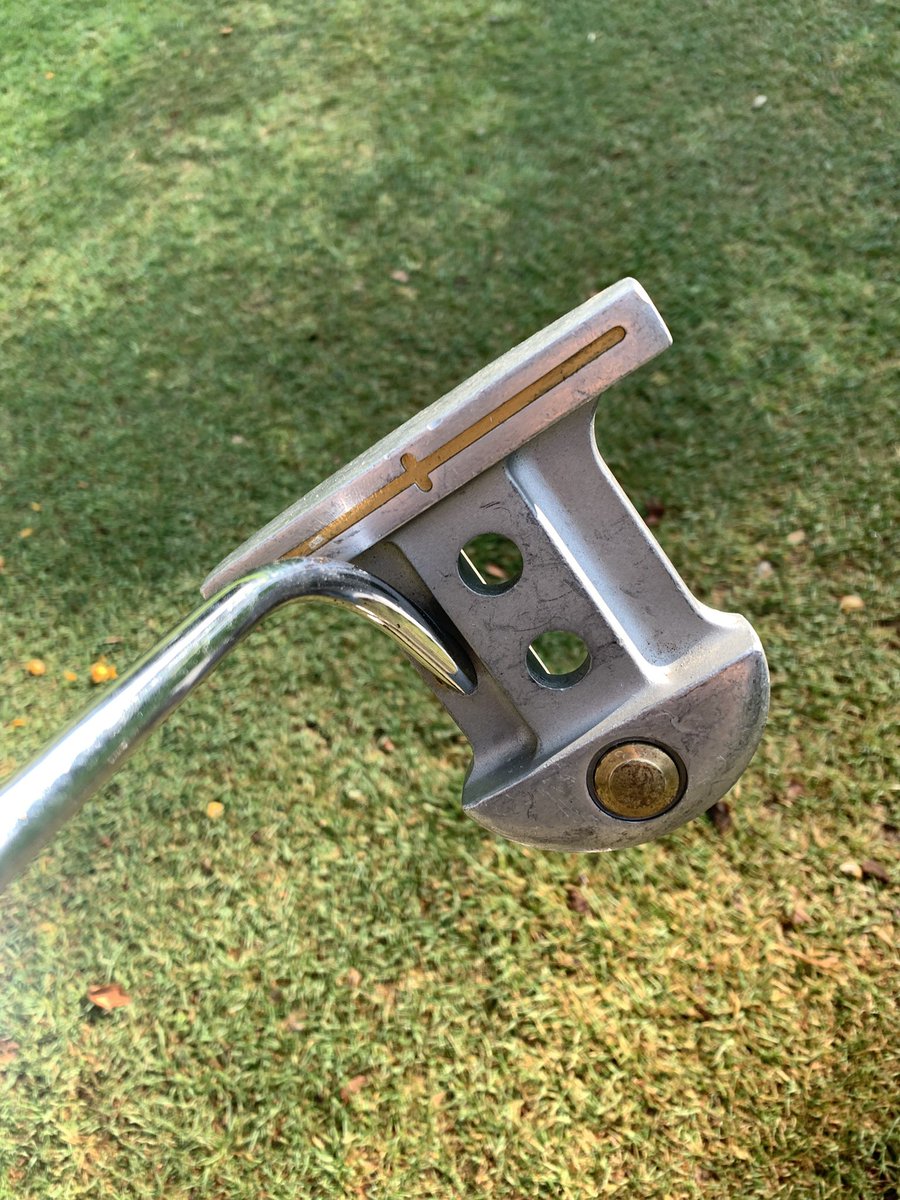 ProVnone's tweet image. Your daily iron. #labputter who? 
#putter #golfirons