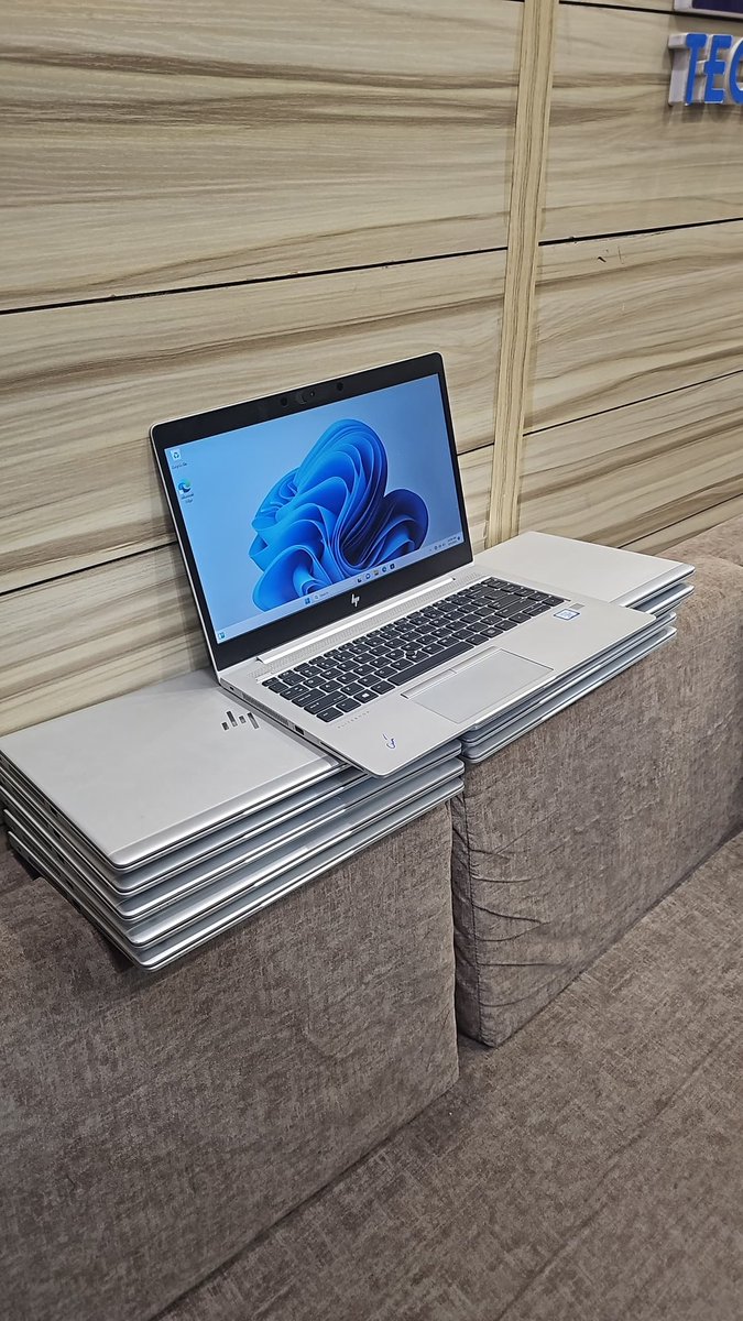 Hp elitebook 840 G6|| 

Corei5 || 16/8gb ram || 256gb ssd||

 8th gen ||Touch ||Keyboard light ||

Face identity||Finger print ||

₦430,000 + ₦20,000 add-ons

Nationwide delivery 🚛 

Pls RT