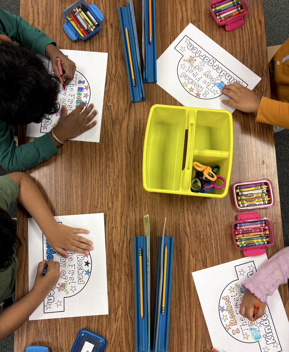 Current POV🖍️✂️✏️🥰