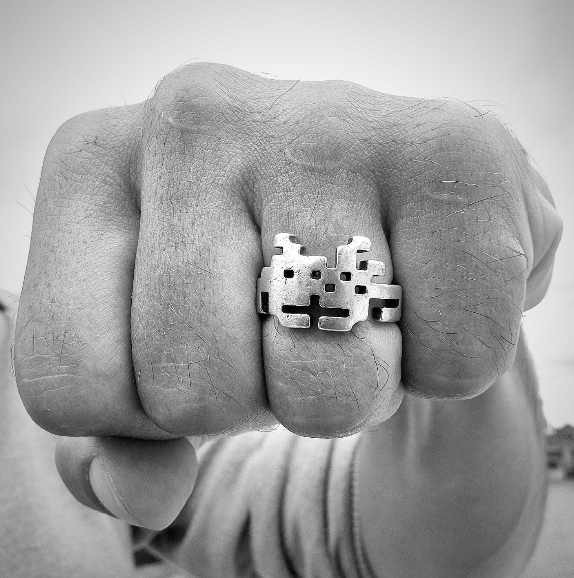 I began crafting pixelated rings early in my design career. This Aiko ring, belongs to the very talented designer Johannes Gille, it landed on his right hand 12 years ago and hasn’t left since! Recently, I launched OYUKIO, a platform dedicated exclusively to pixelated rings.