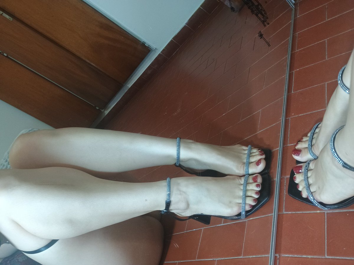 xAlexandrAxxA's tweet photo. Do you wanna be my slave Today?.... https://t.co/87KdbHx6IK