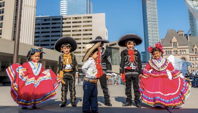 Gxw4S0mboAA9FqI?format=jpg&name=small