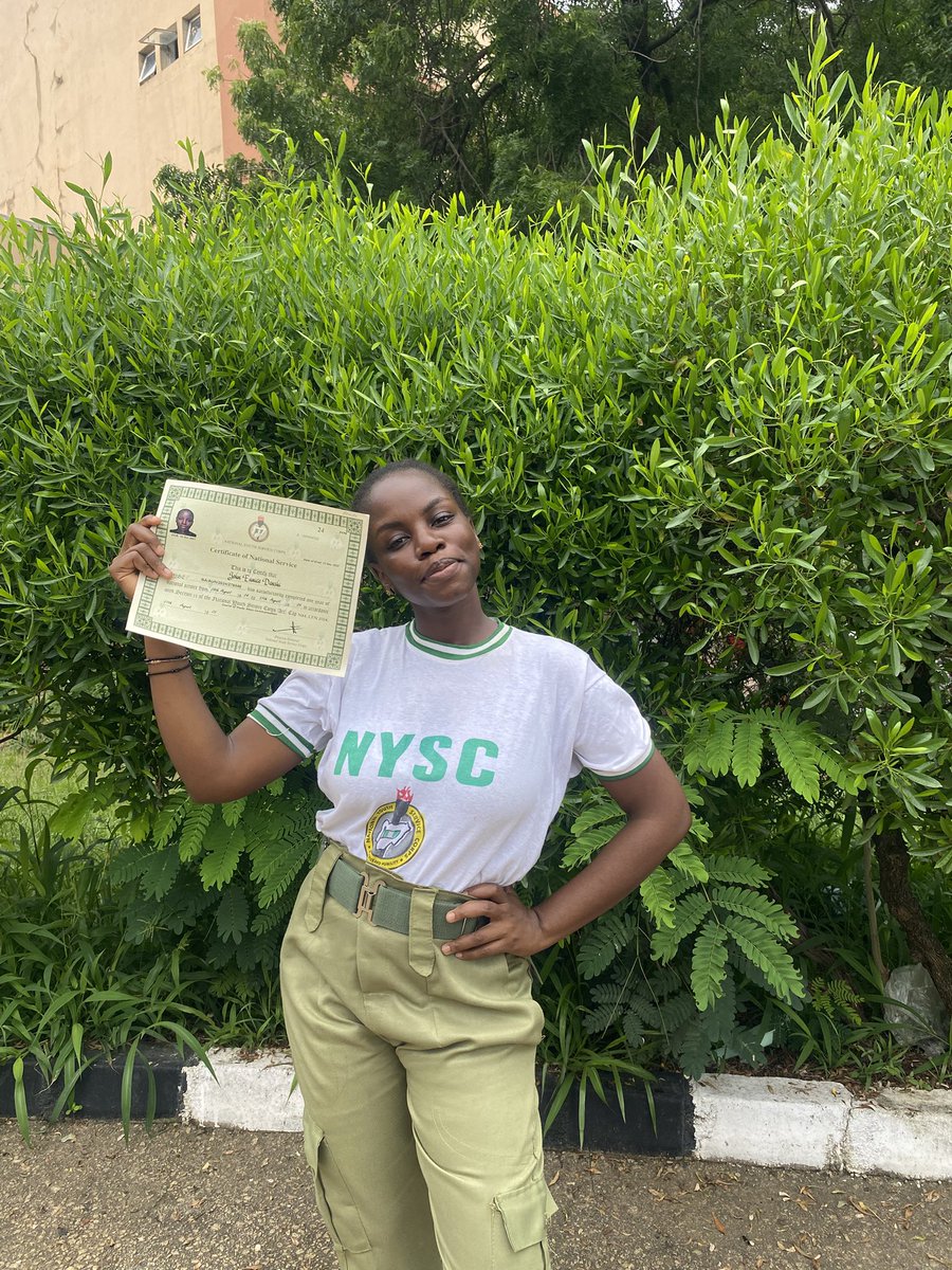 _danshi__'s tweet image. Job equals congrats🤭😂