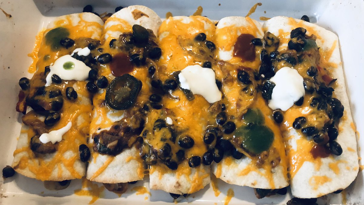 I couldn’t love a human baby more than I love my black bean enchiladas. 🤌
