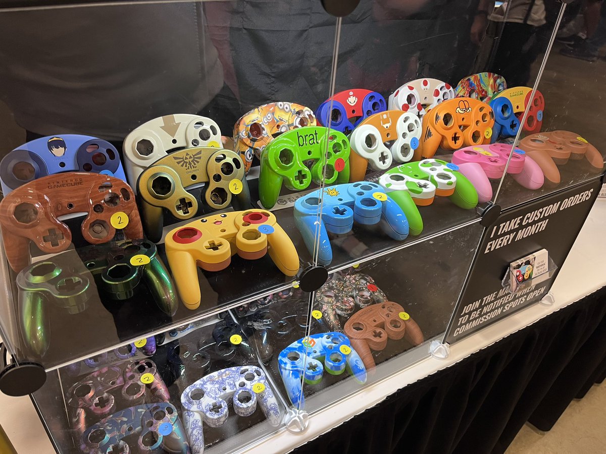 ControlInColor's tweet image. Ready for @SuperSmashCon !

Main entrance corridor on the right.