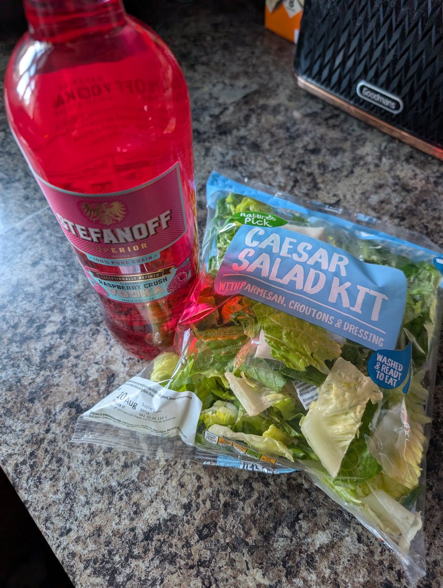 msslo82's tweet photo. Well that's tea sorted
#aldi #oneofthoseweeks #myfriday https://t.co/c5ZIKArnTb