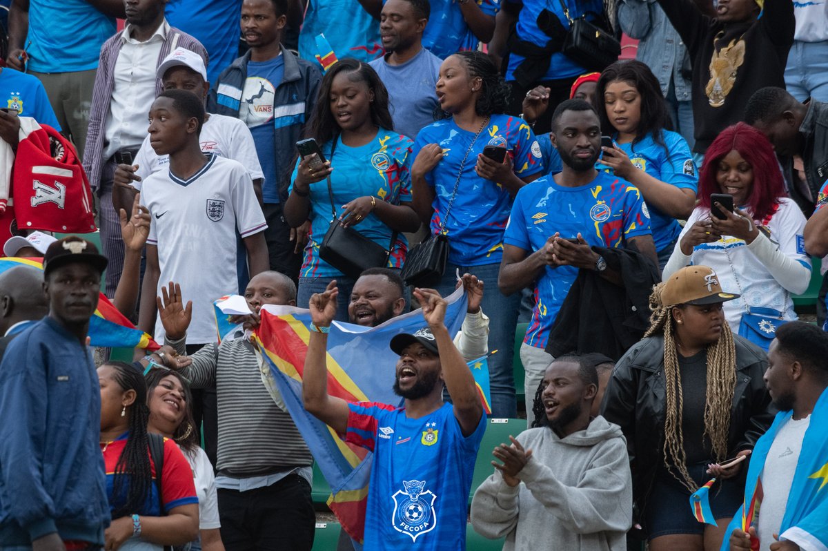 FecofaRdc's tweet photo. Vous étiez là, en tribunes ou à distance, et votre énergie a fait la différence.
Les Léopards A’ ne sont jamais seuls 🐆
#RDCZAM #AllezYLesLeopards #BendeleEkweyaTe #TotalEnergiesCHAN2024 #MerciSupporters https://t.co/2Rpu232vK6