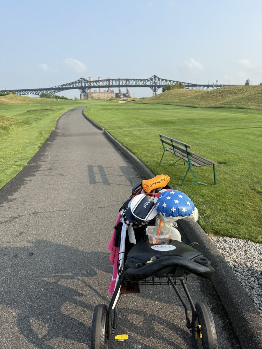 Morning round before market open. ⛳️